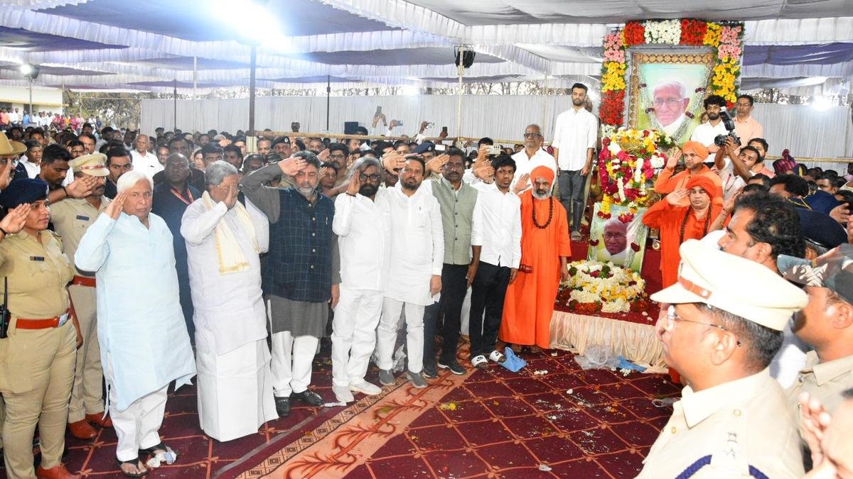 Bheemanna Khandre laid to rest with state honours