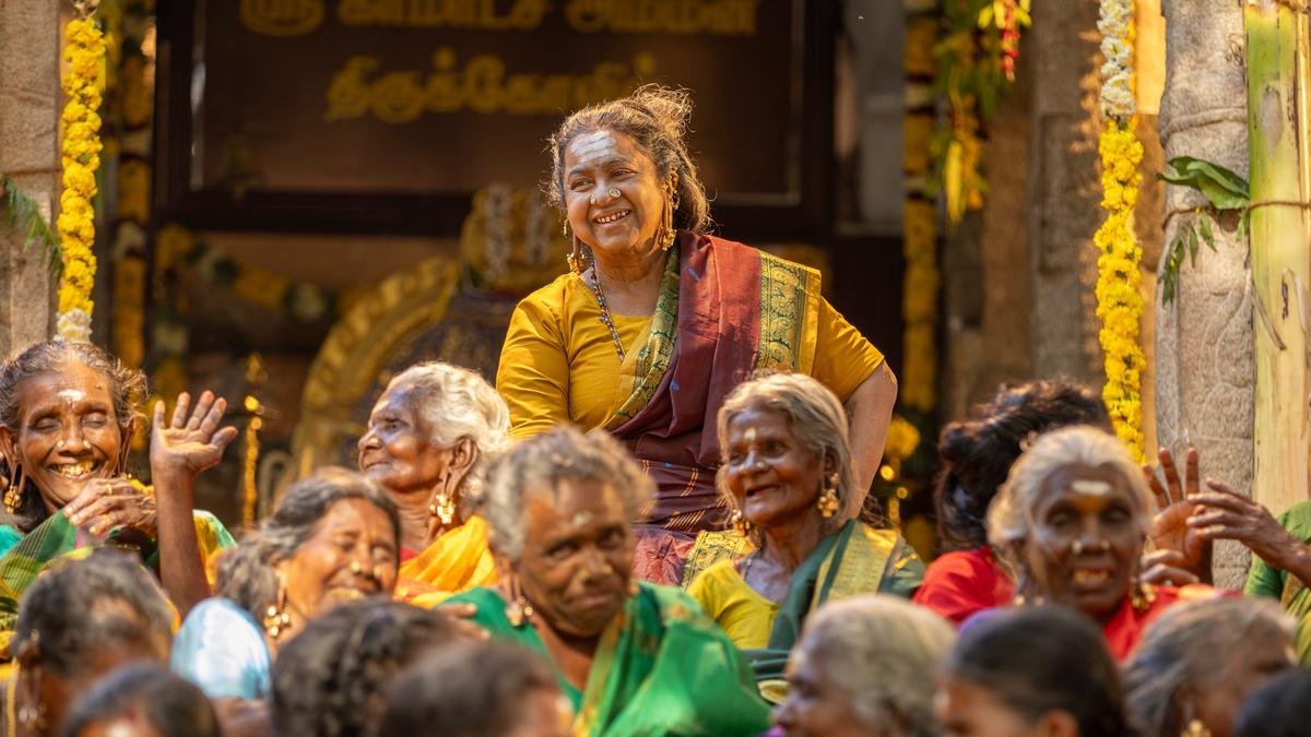 ‘Thaai Kizhavi’ movie review: Radikaa Sarathkumar’s masala comedy of gold standards signals a commanding new filmmaking voice